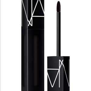 NARS "paint it black" powermatte lip pigment.